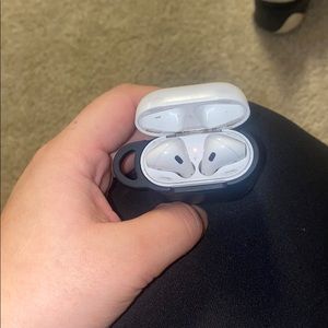 Apple EarPods. First generation. 90$